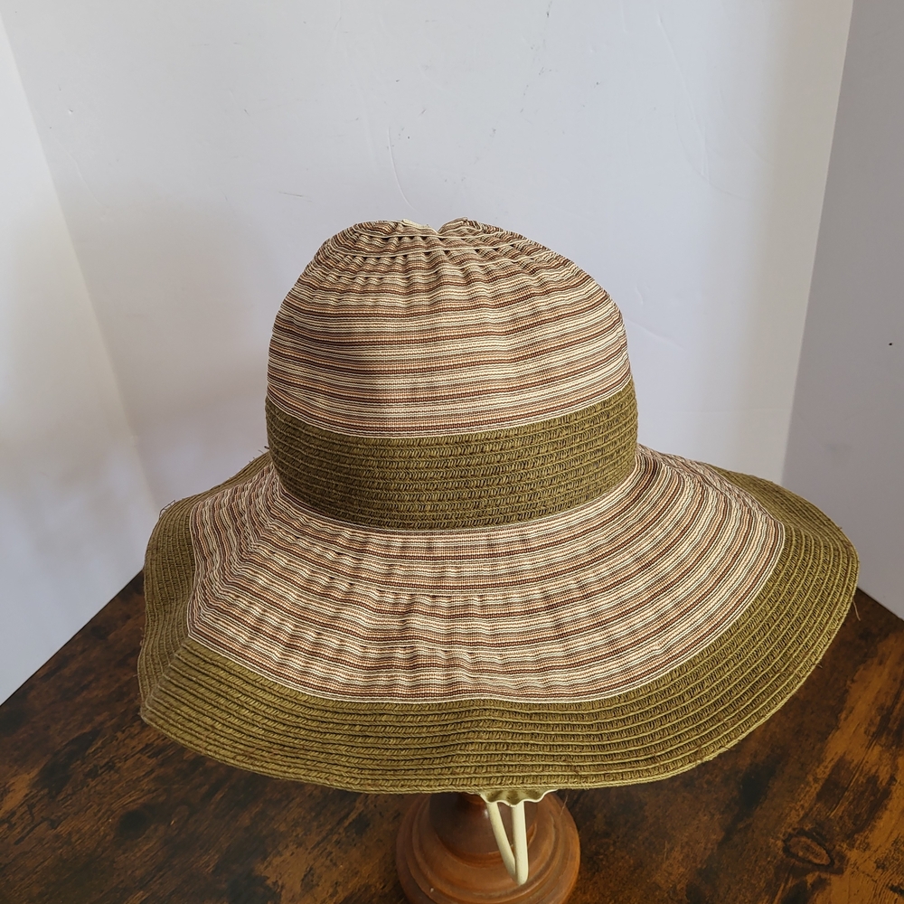 Wallaroo UV Ginger Floppy Sun Hat Women's Striped Beige Wide Wire Brim Packable - Picture 8 of 8